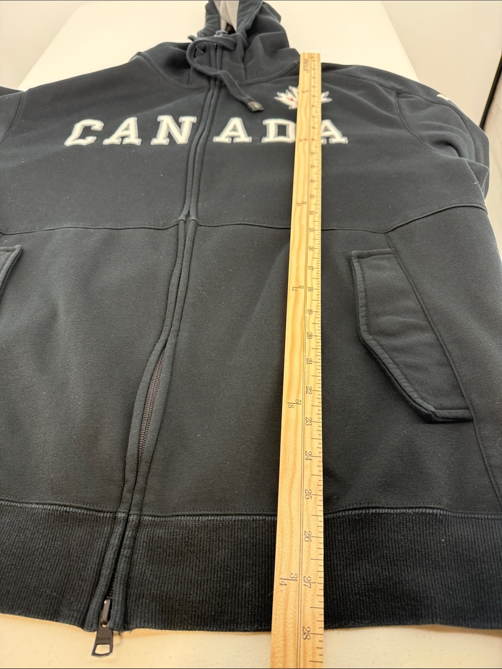 Roots Canada Zip-Up Hoodie Canada Emblem - Picture 6 of 6